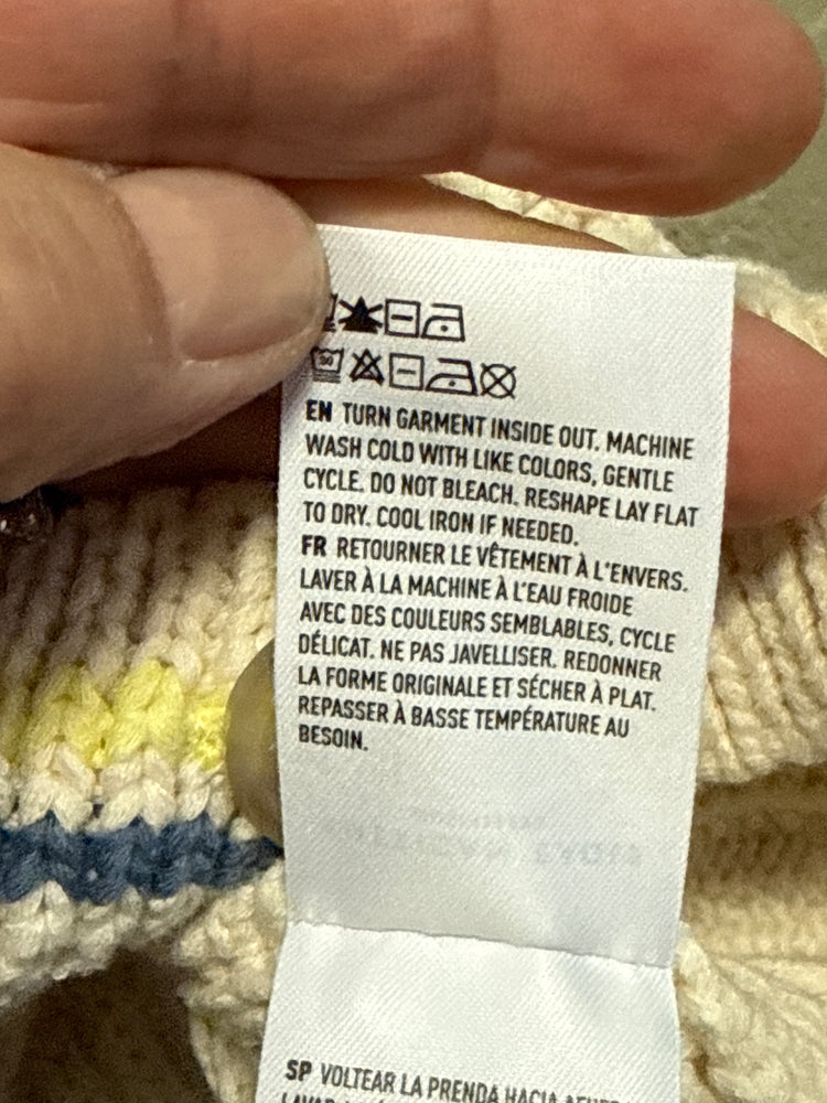 AMERICAN EAGLE SWEATER VEST