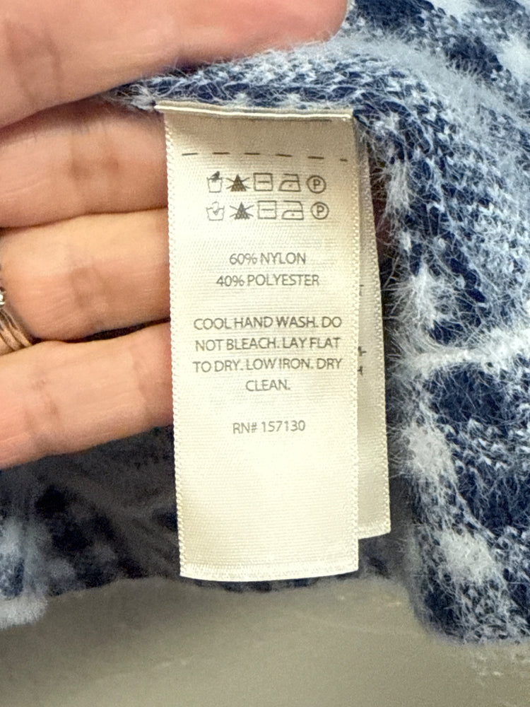 592293