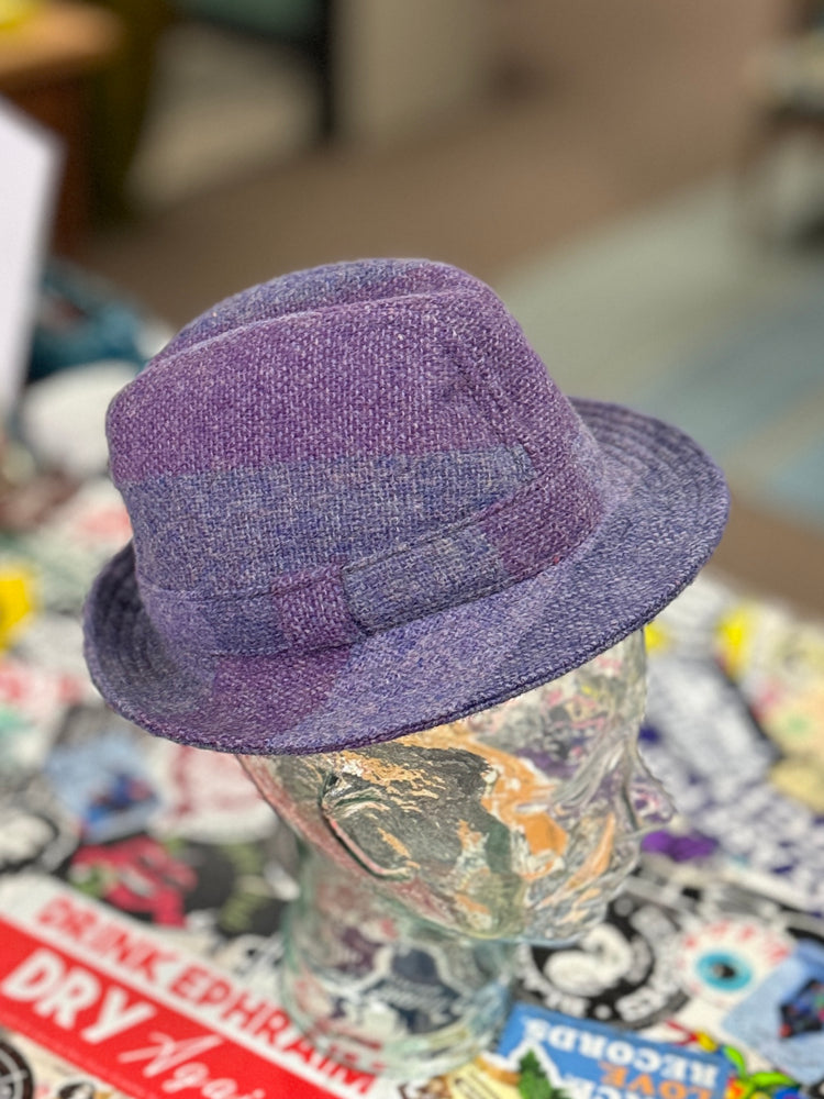 VINTAGE HATS