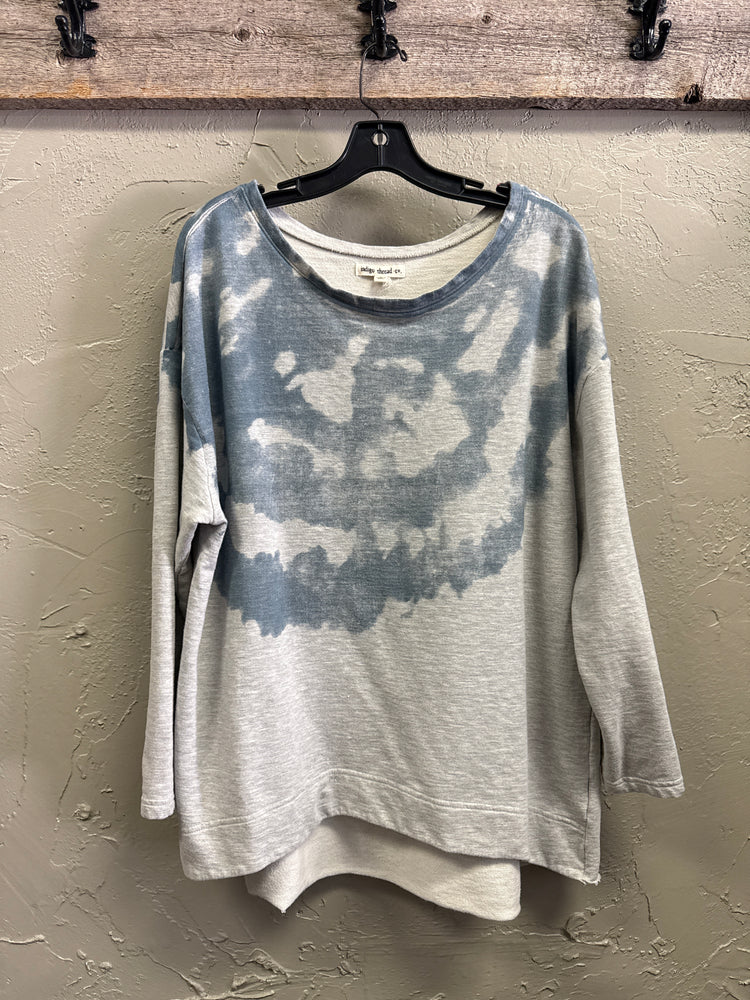 INDIGO THREAD HI-LO PULLOVER