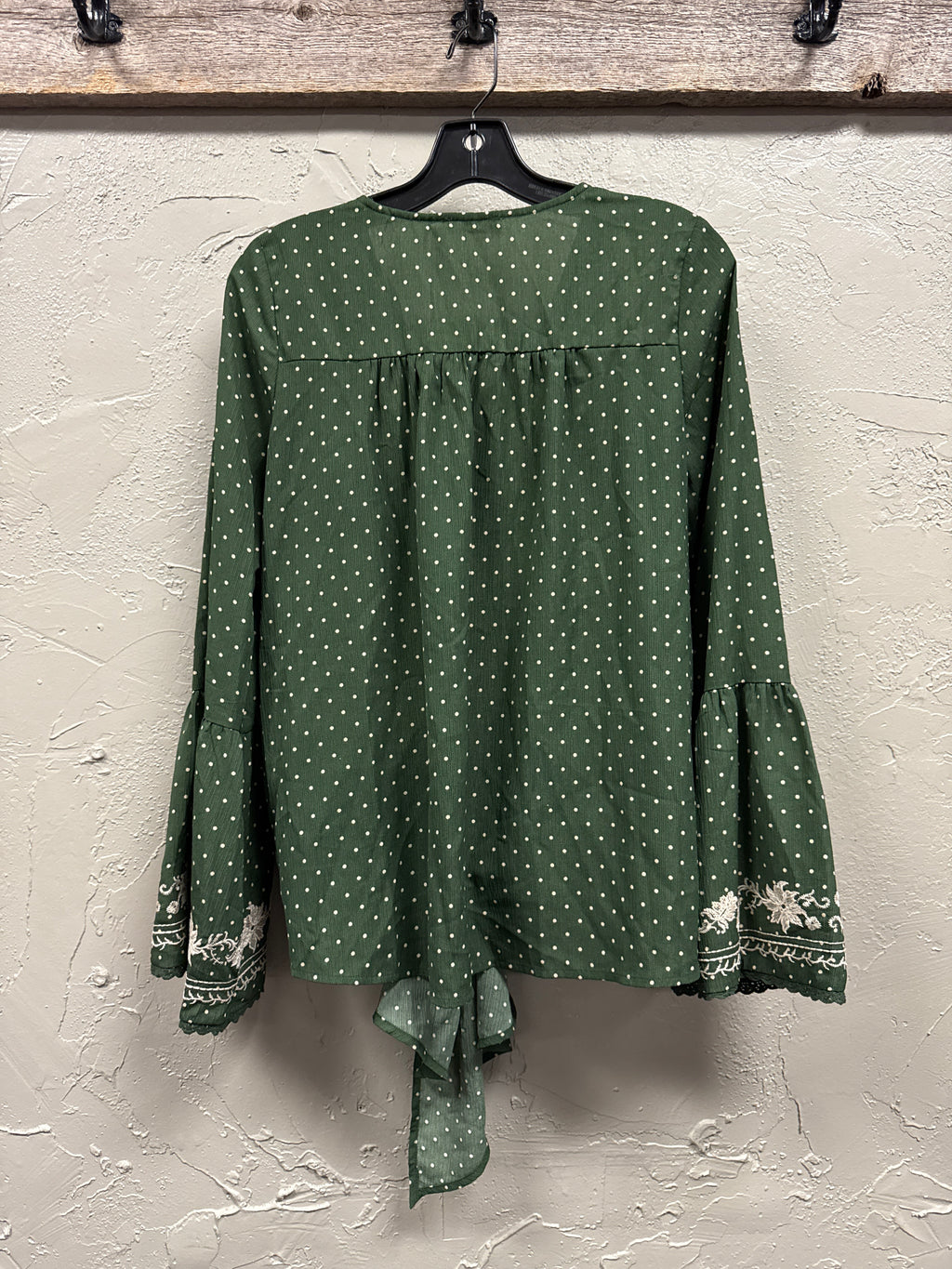 BLU PEPPER TIE FRONT BLOUSE