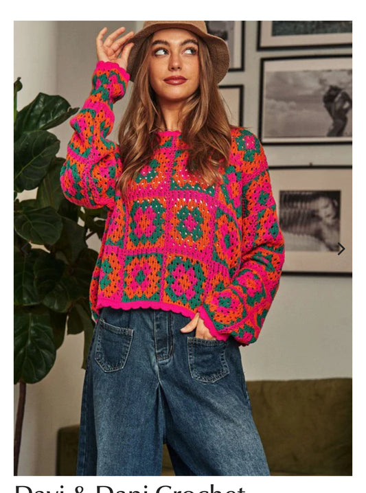 NWT DAVI&DANI CROCHETED SWEATER