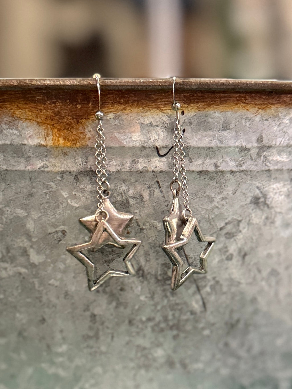 BRUSHED SILVER STAR EARRINGS
