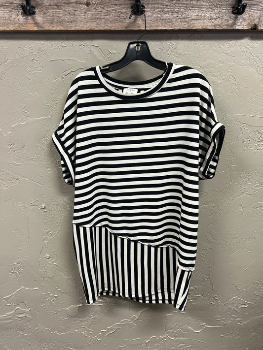 UMGEE 80's INSPIRED STRIPED TOP