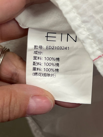 557060