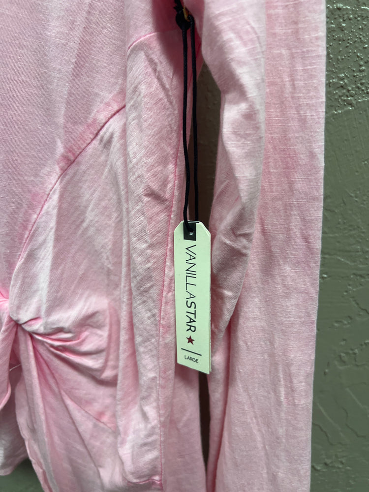 NWT VANILLA STAR TWIST FRONT TEE (org$42)