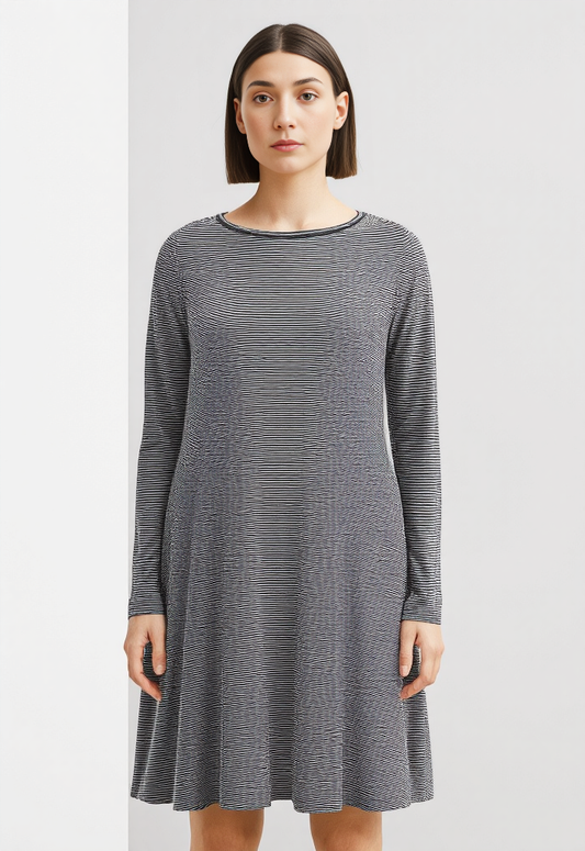 COMFY STRIPED TEE SHIRT DRESS