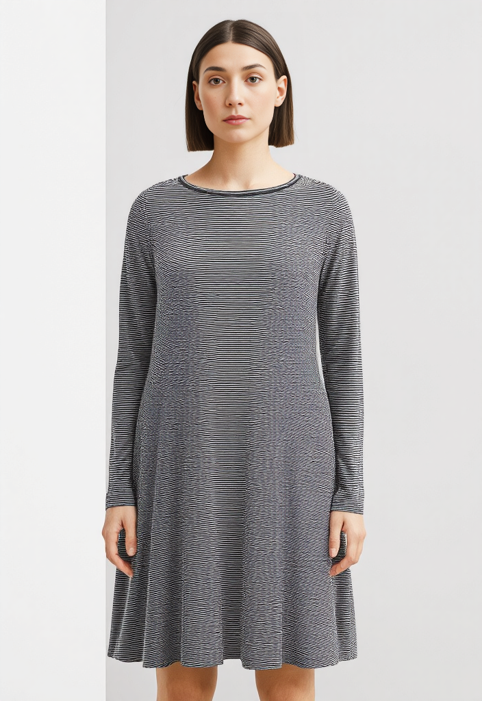 COMFY STRIPED TEE SHIRT DRESS