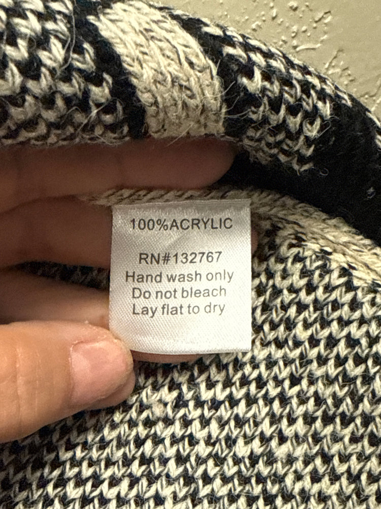 NWT BACIANO PONCHO