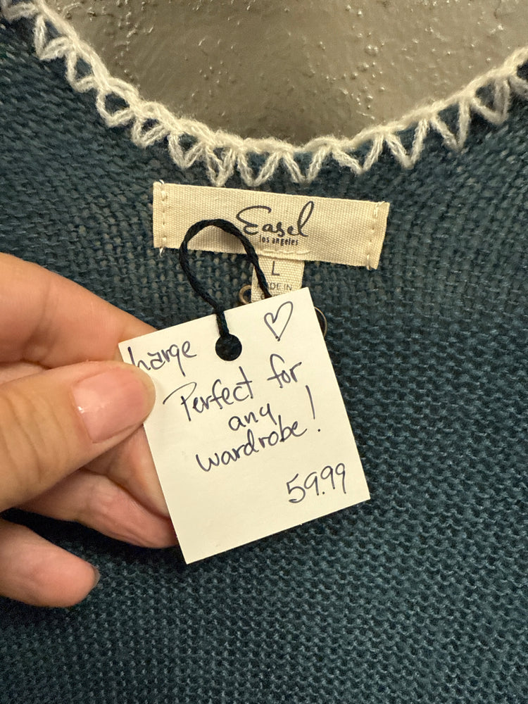 NWT EASEL OVERSIZED WRAP (org$60)