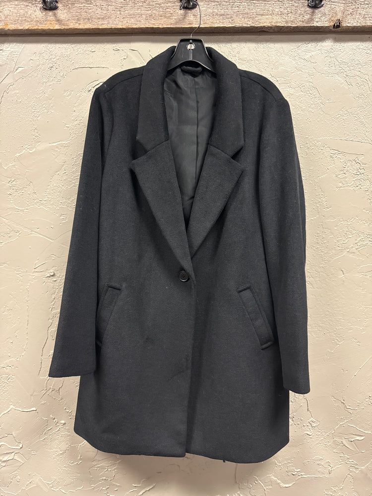 NWOT SINGLE BUTTON CAR COAT