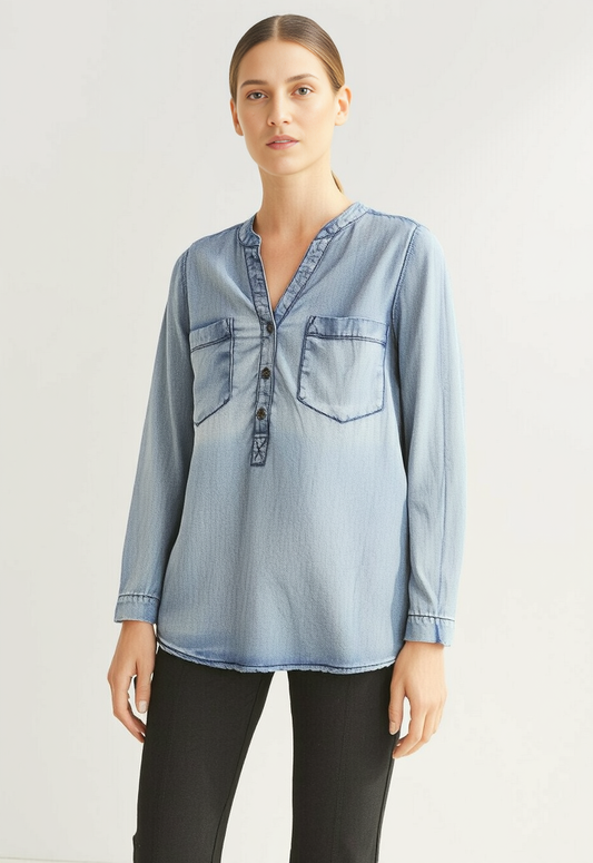 BASS CHAMBRAY PULLOVER TOP