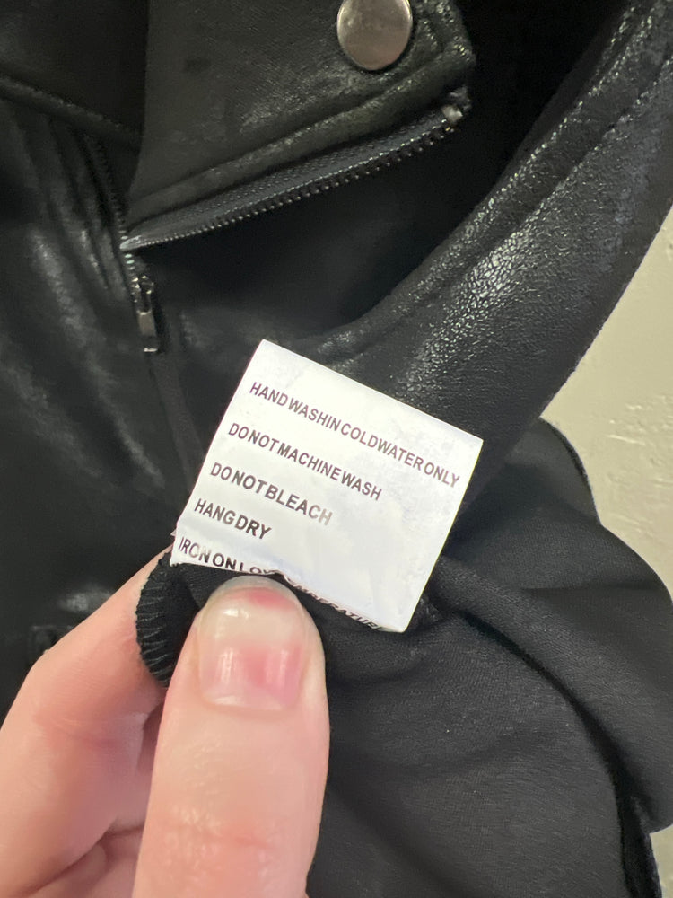 NWOT SOLITAIRE MOTO VEST