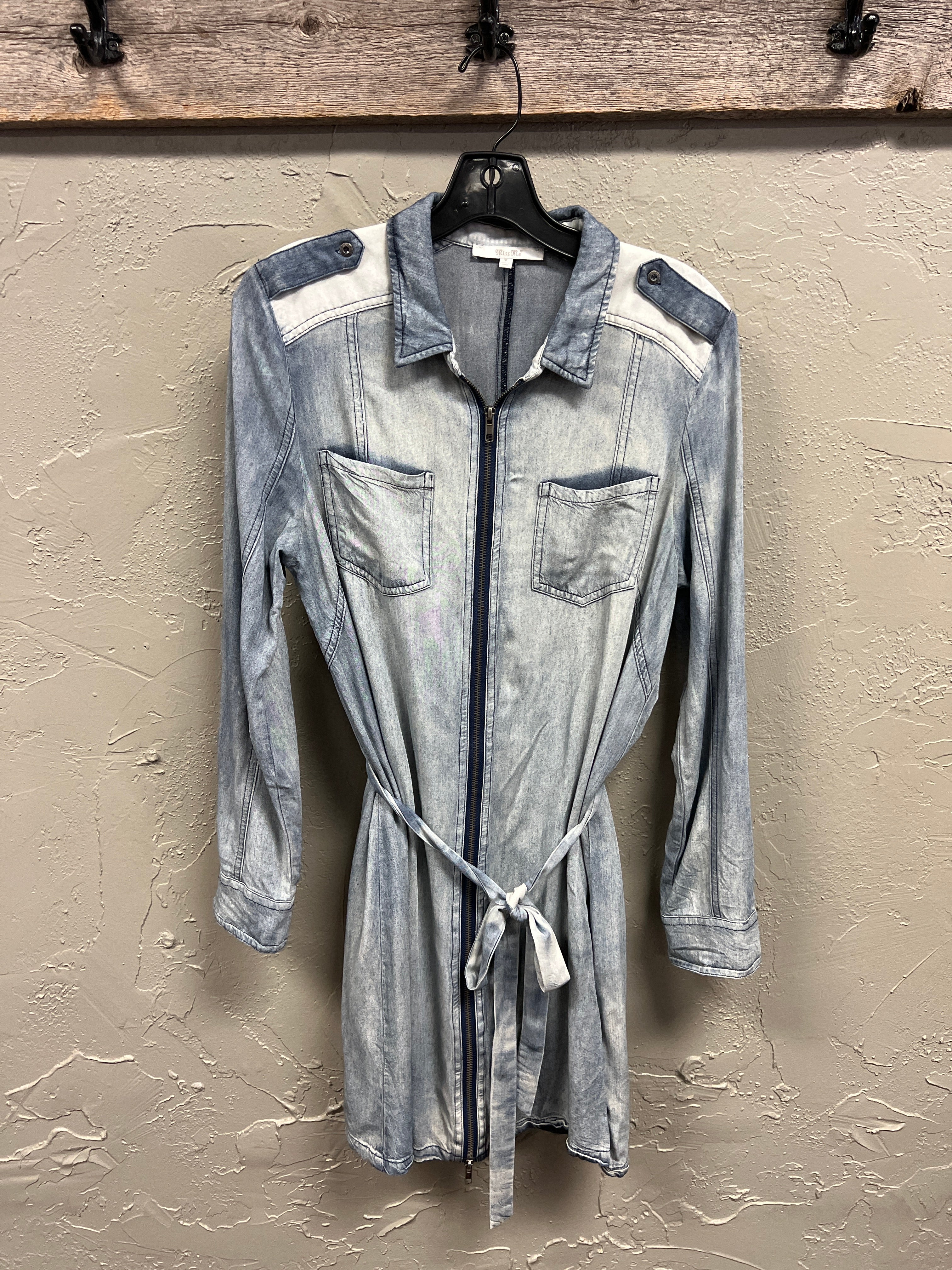 MISS ME FULL ZIP SHIRT DRESS (org$74)