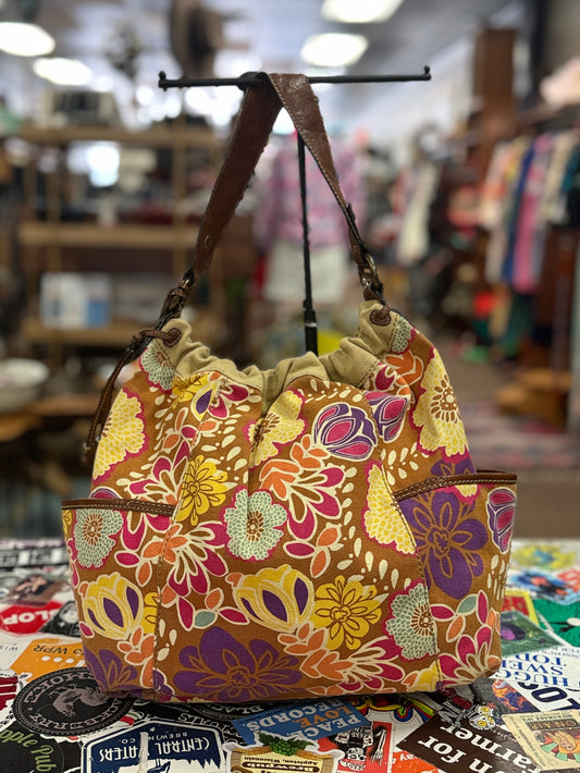 FOSSIL FLORAL CANVAS HOBO