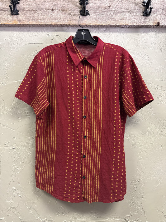 VATPAVE SHORTSLEEVE BUTTON UP