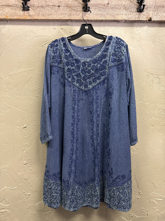 LIGHTWEIGHT RAYON DRESS