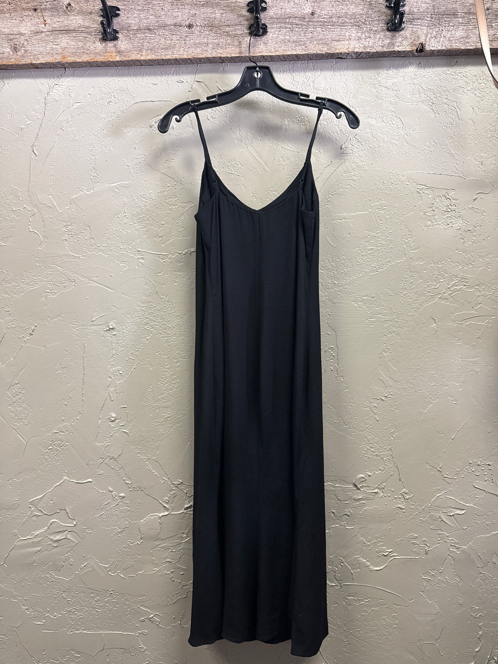 REFORMATION CRIMINI SLIP DRESS