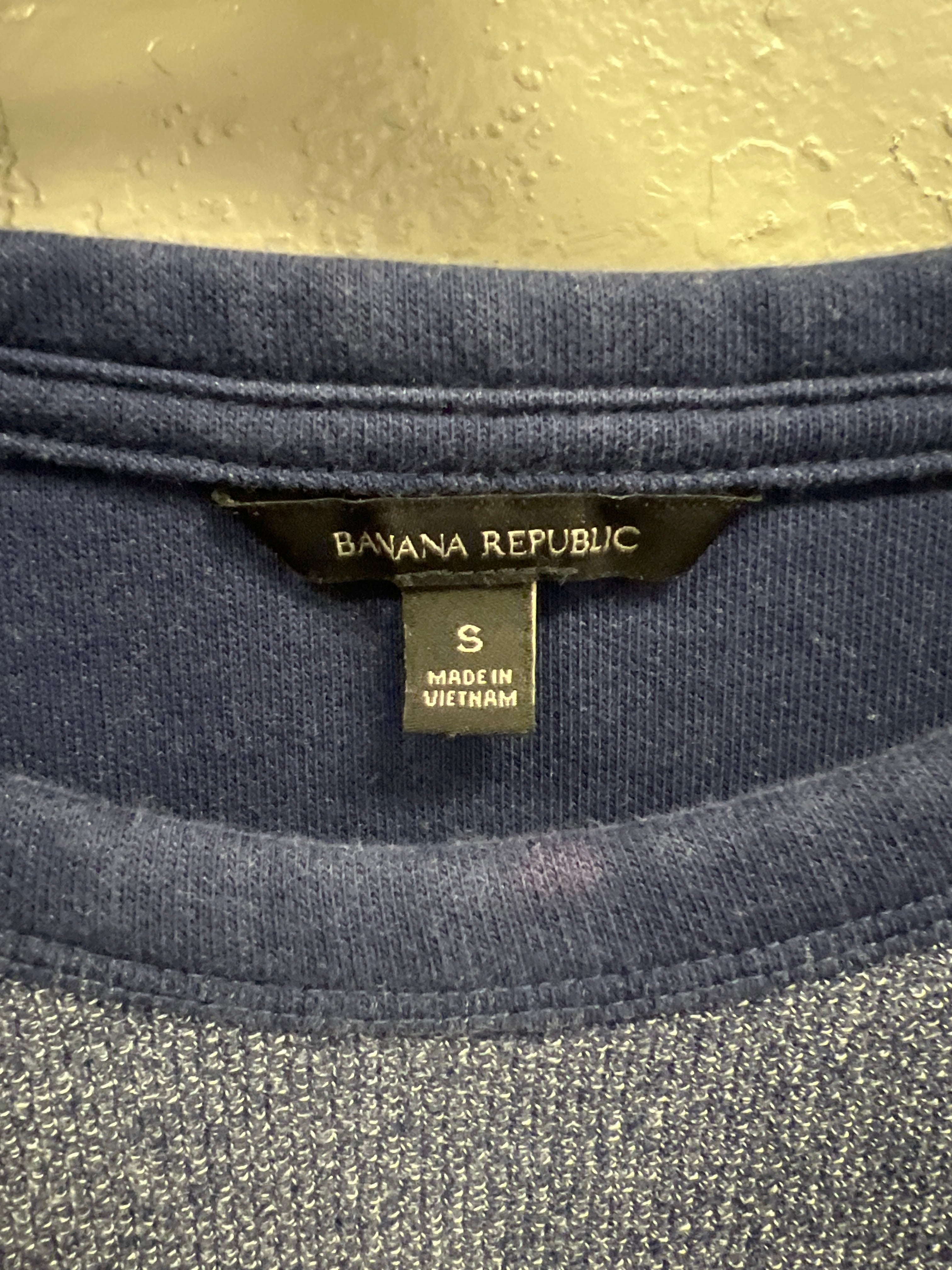 BANANA REPUBLIC PULLOVER