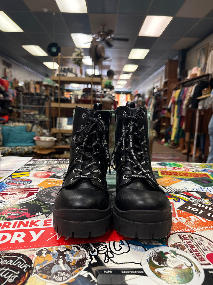 JUICY COUTURE VEGAN LEATHER BOOT