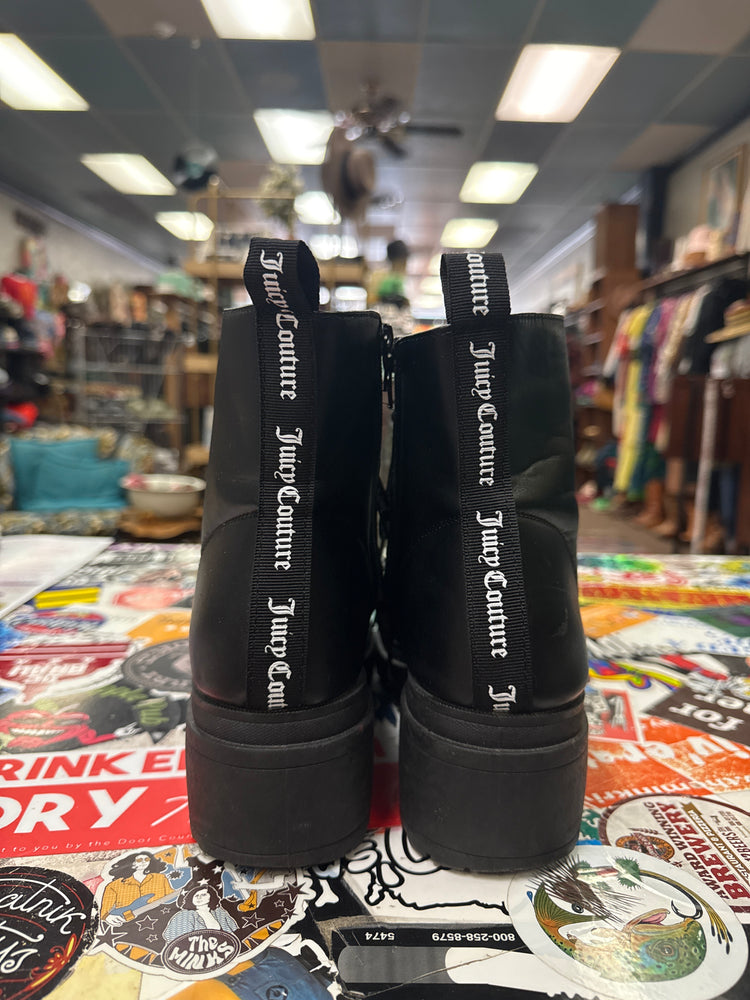 JUICY COUTURE VEGAN LEATHER BOOT