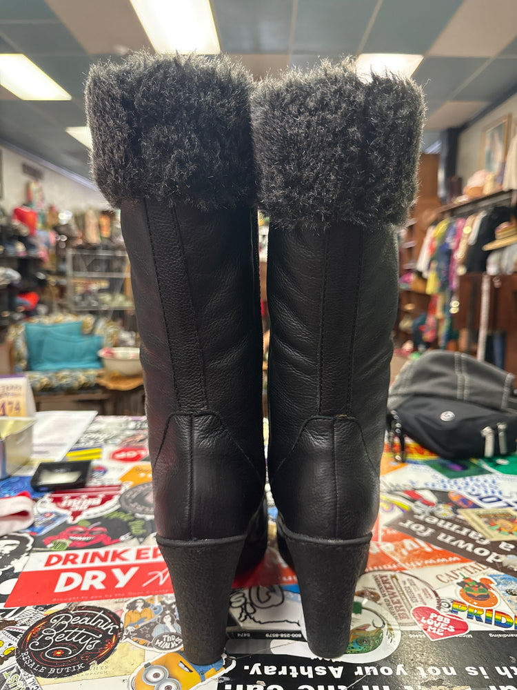 BOC FAUX FUR LINED LEATHER BOOTS (org$210)