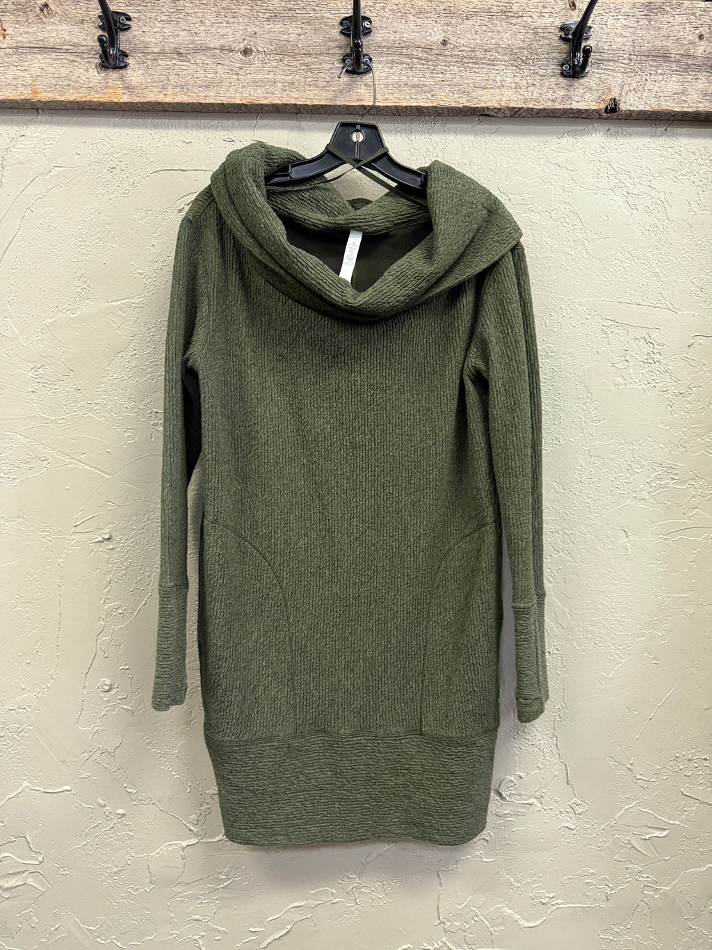 LULULEMON ALONG THE WAY DRESS (org$148)