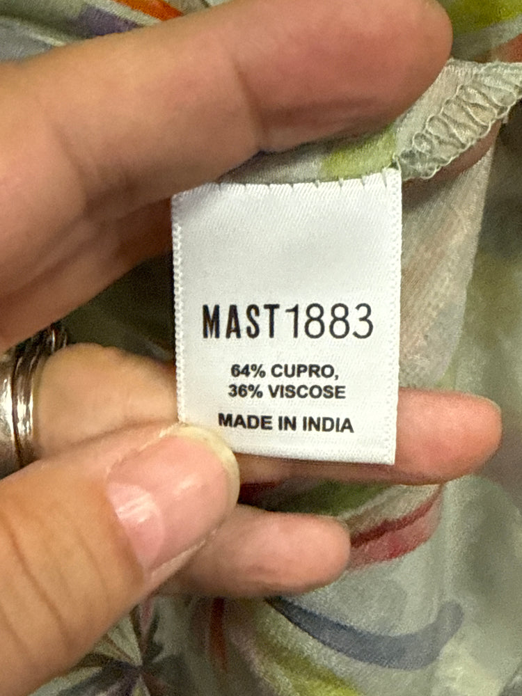 MAST 1883 TIE FRONT TOP