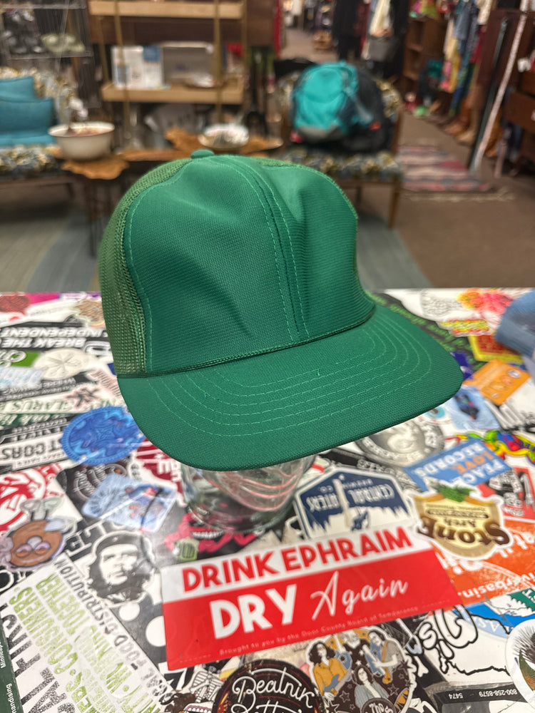VINTAGE TRUCKER HATS