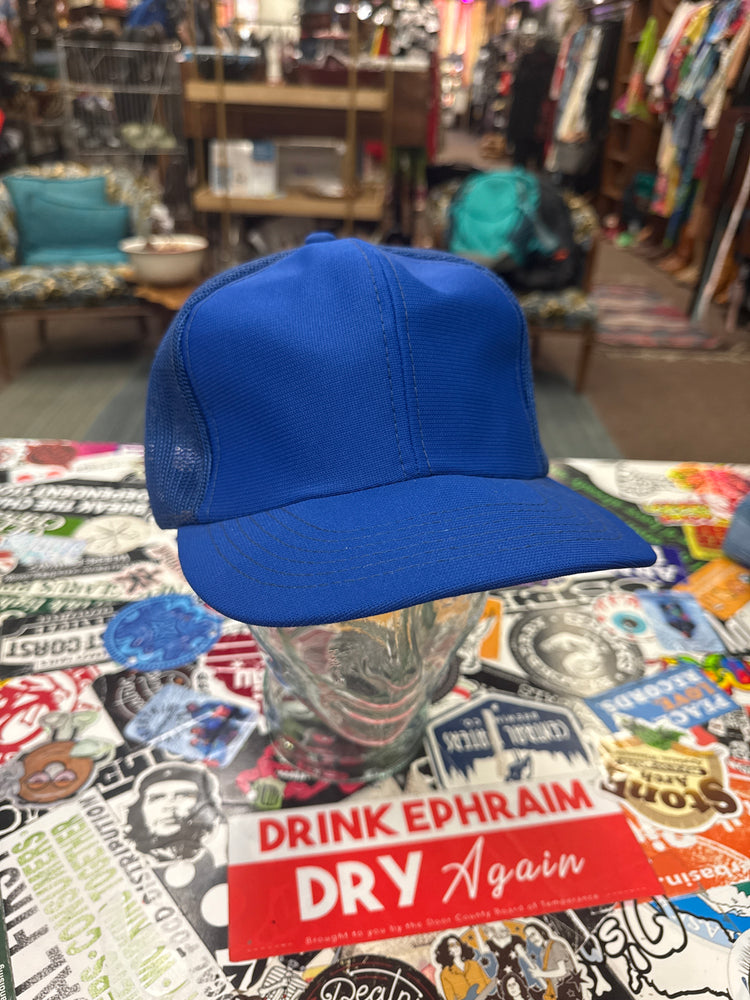 VINTAGE TRUCKER HATS