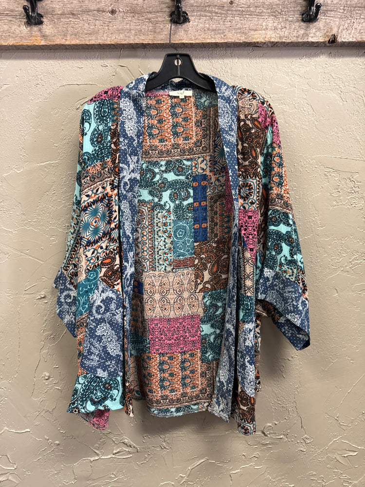 EASEL PATCH-LOOK KIMONO