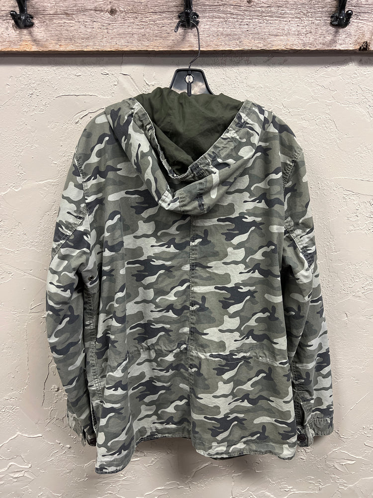 CAPE JUBY HOODED CAMO JACKET