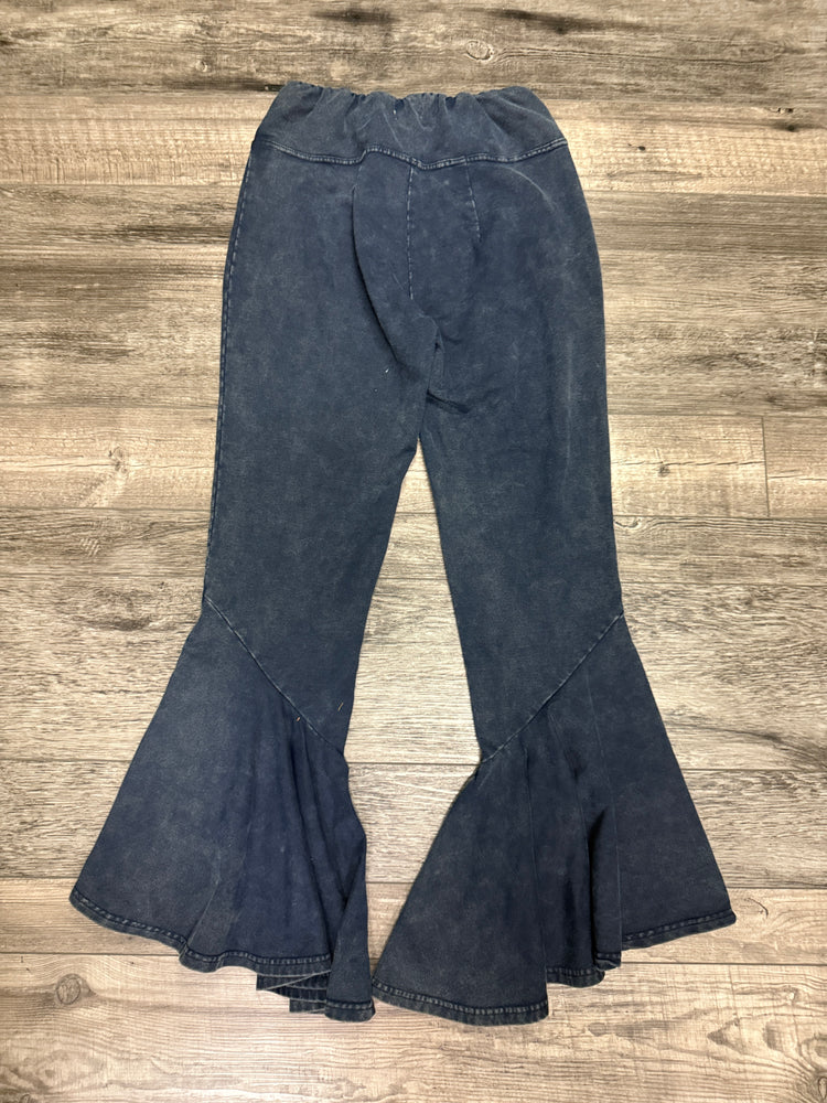 NWT EARTHBOUND FLARED ANKLE PANT