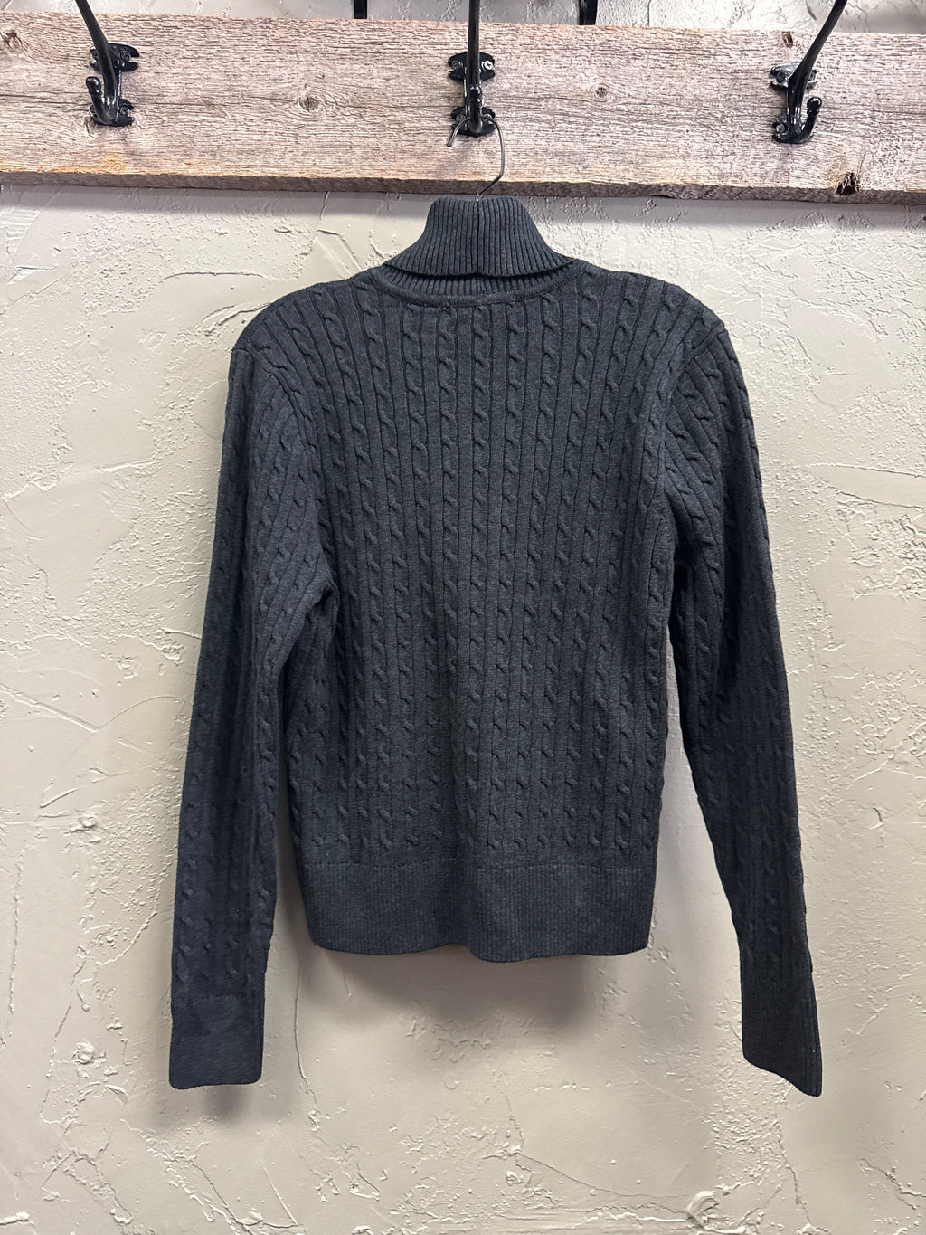 PRIA CABLEKNIT TURTLENECK SWEATER