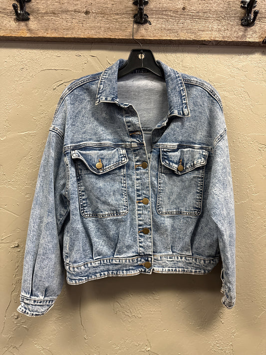 PLEATED ACID WASH DENIM JACKET