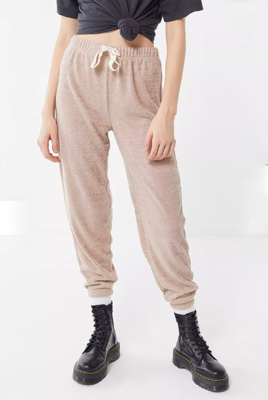 OUT FROM UNDER HAILEE JOGGER