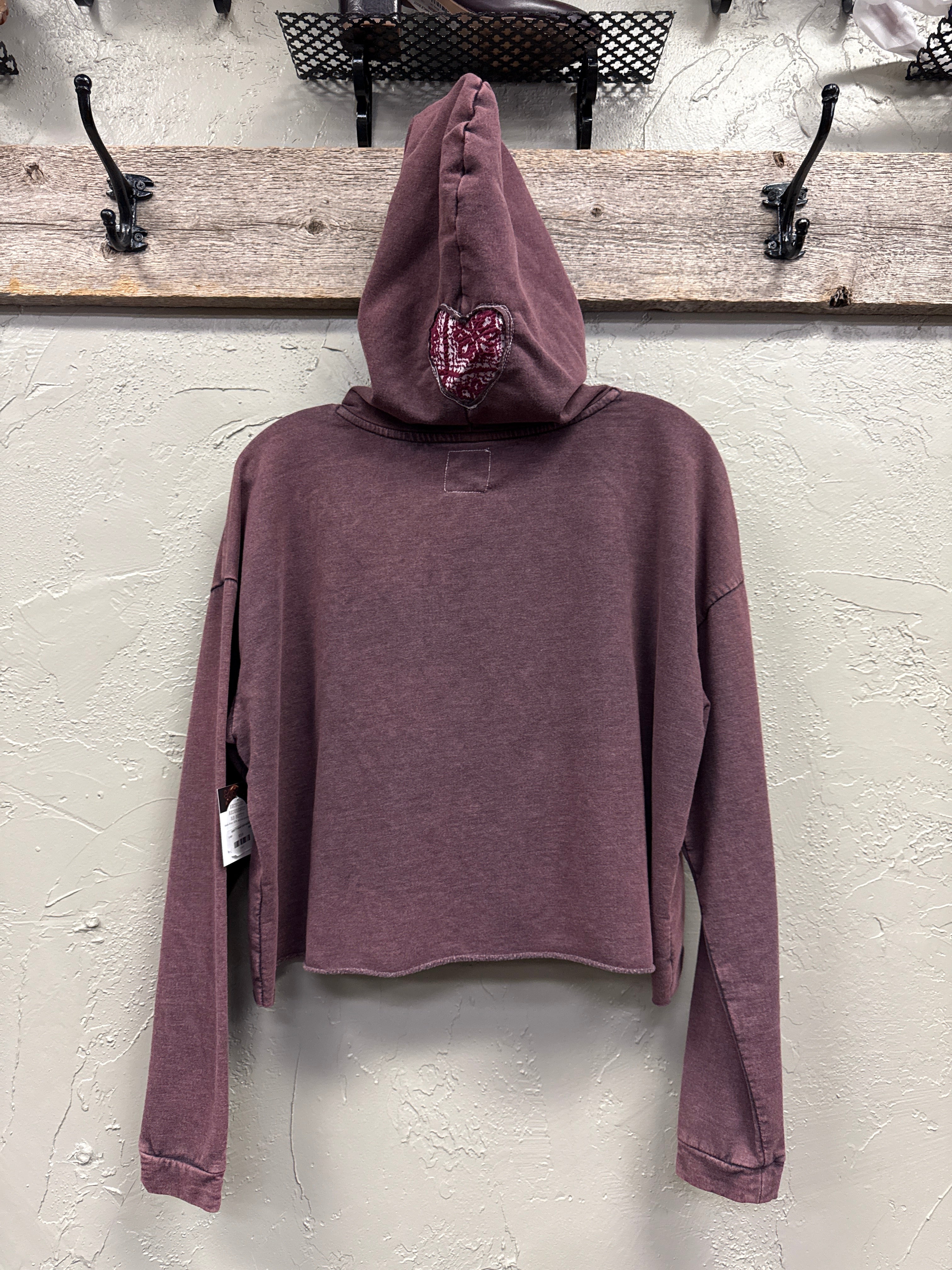 REBETTY HEART CROP HOODIE