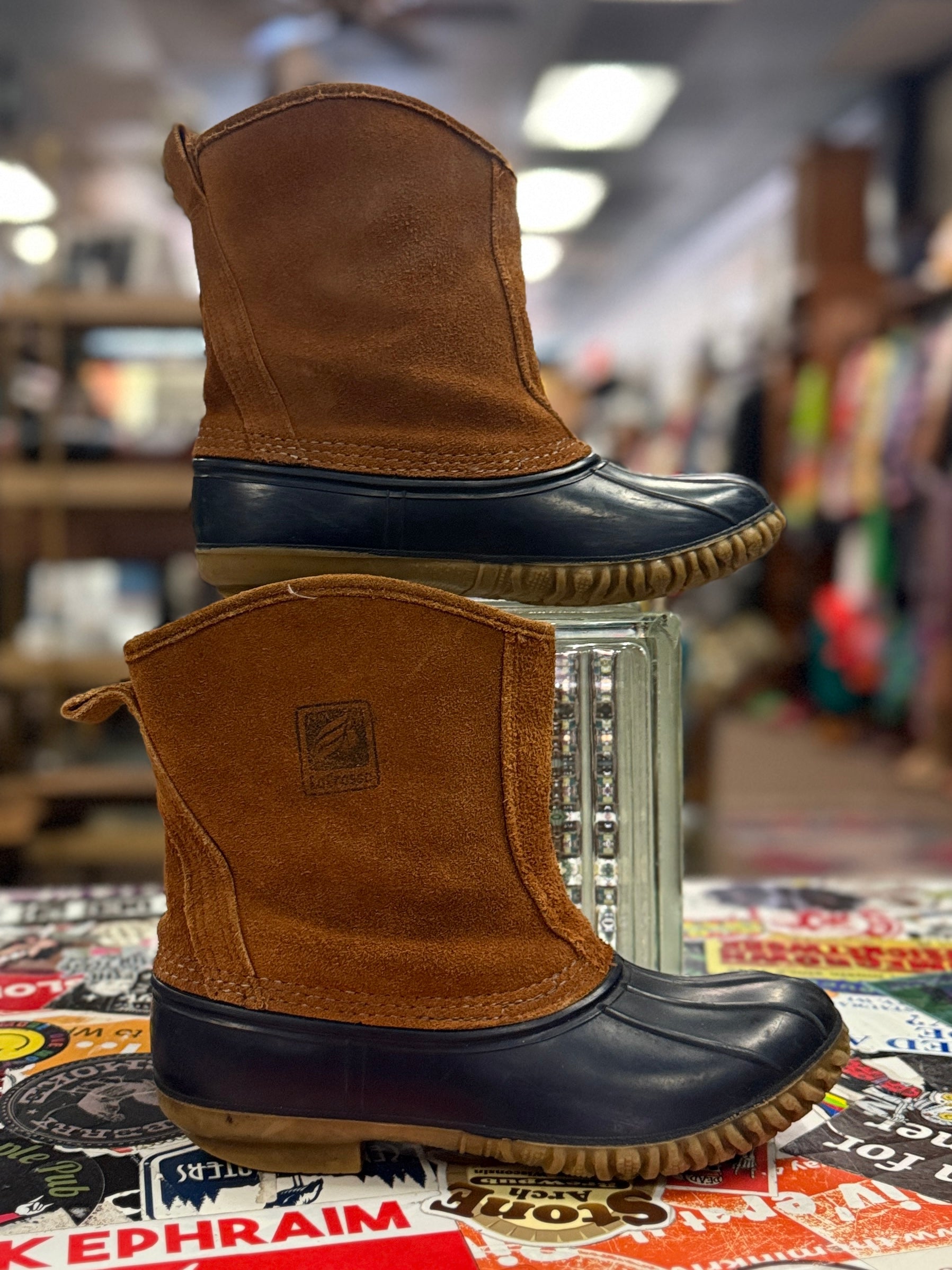 LACROSSE DUCK BOOTS (org$120)