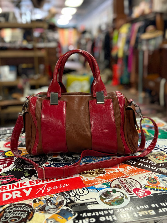 WALTER BAKER LEATHER HANDBAG