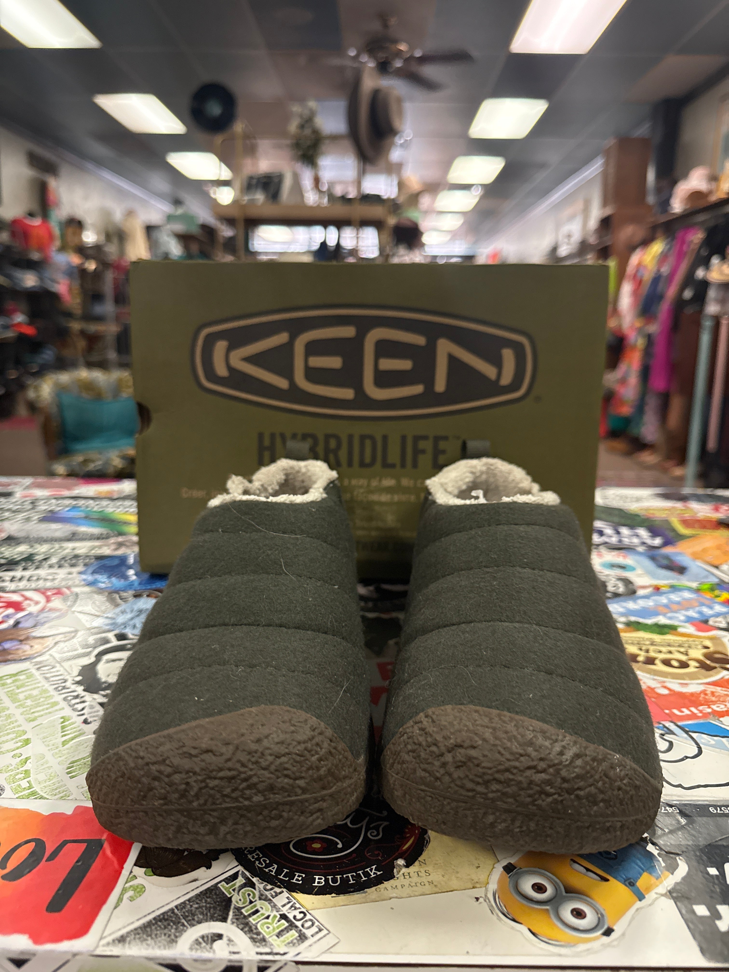 NIB KEEN WOOL SLIPPER (org$130)