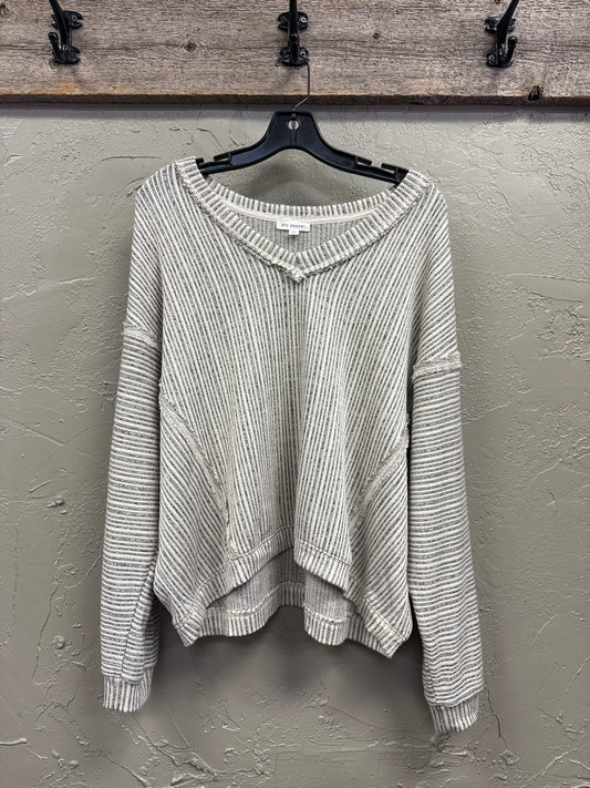 BLU PEPPER DROP SHOULDER V-NECK