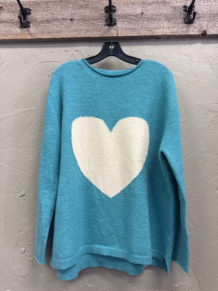 EASEL HEART FRONT SWEATER