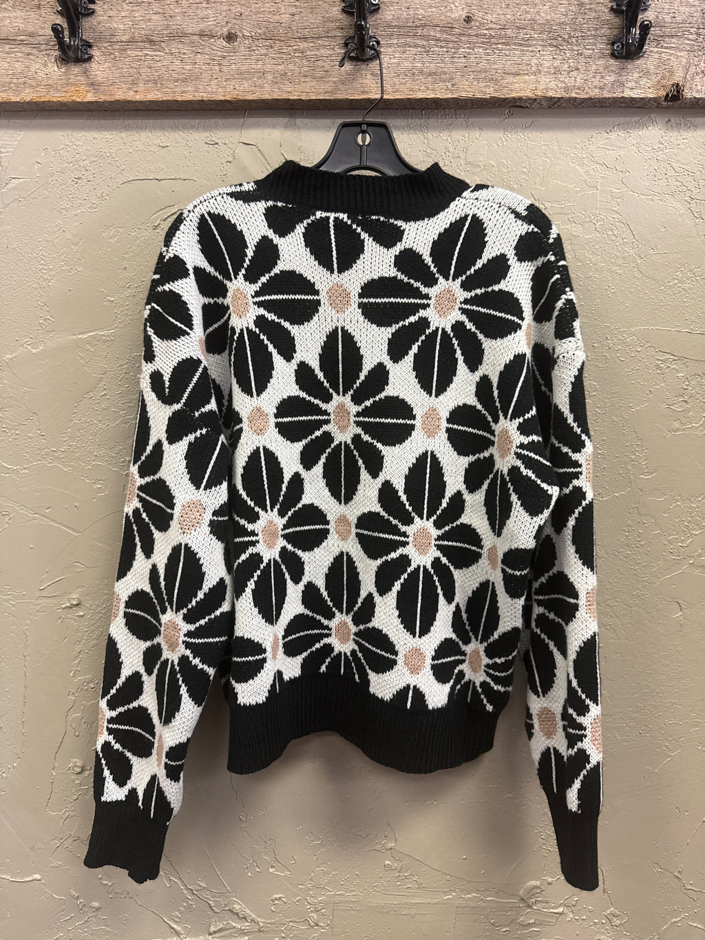 EN CREME MID MOD FLORAL SWEATER