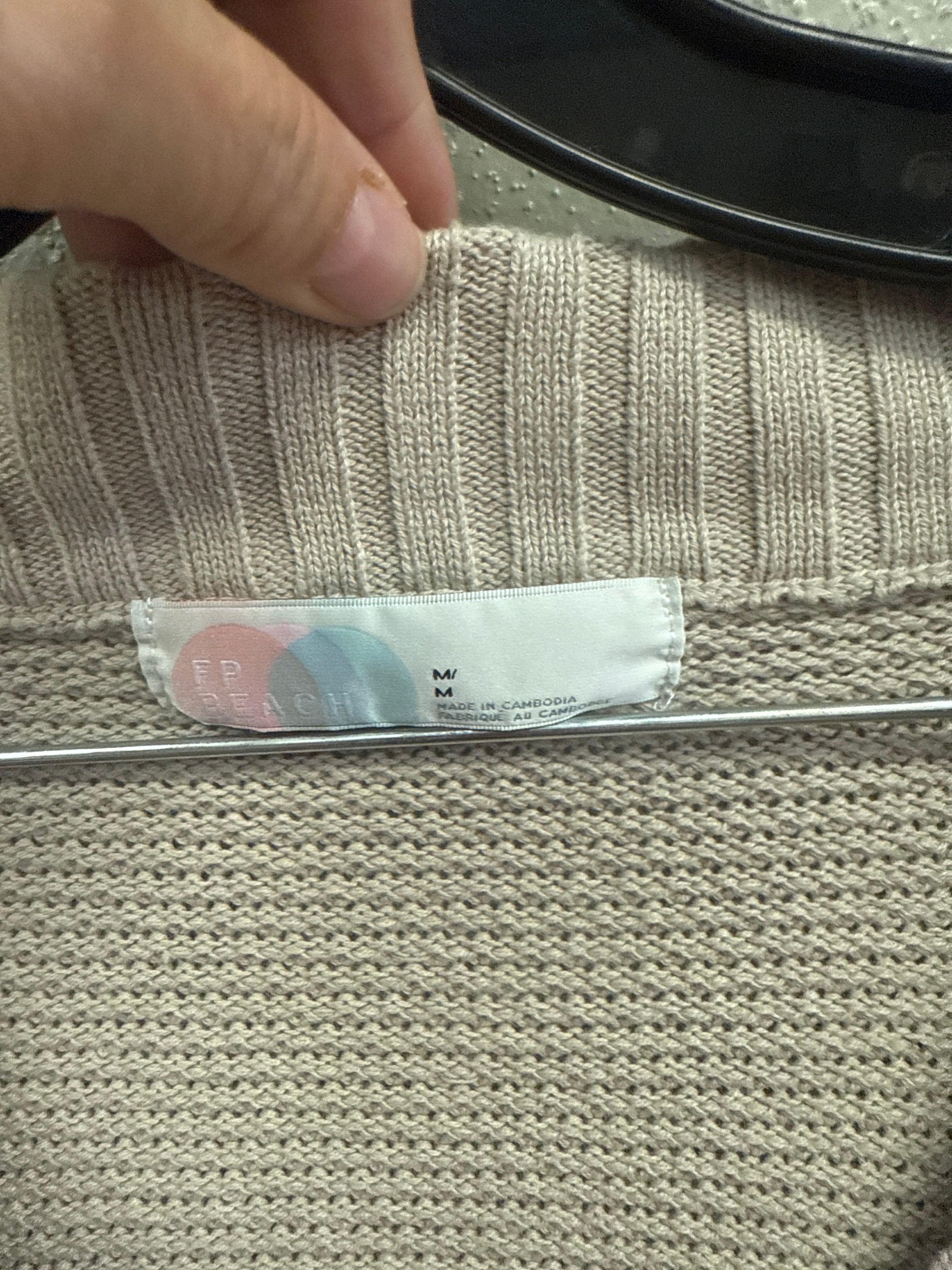 FP BEACH HAILEE CARDI SET (org$128)