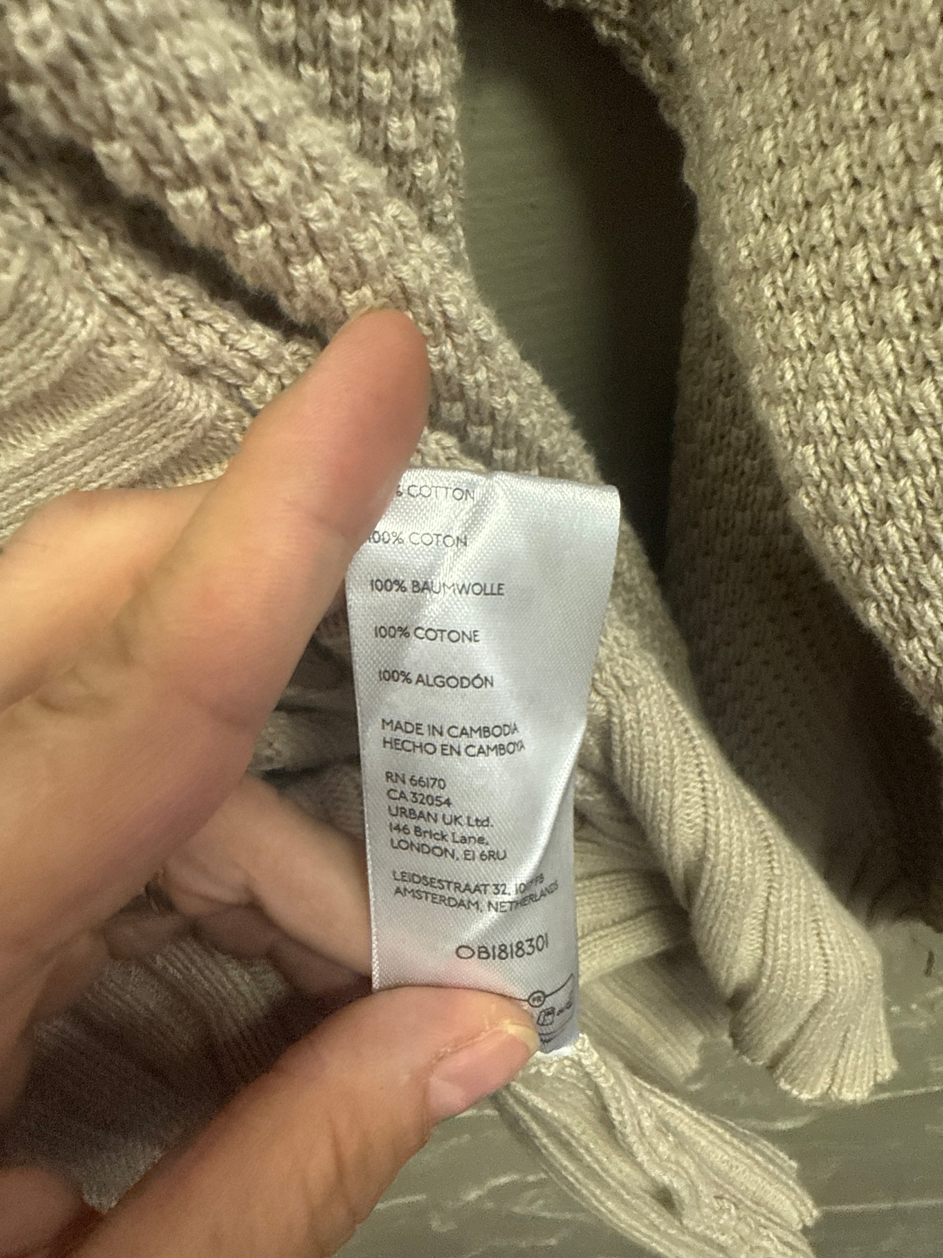 FP BEACH HAILEE CARDI SET (org$128)