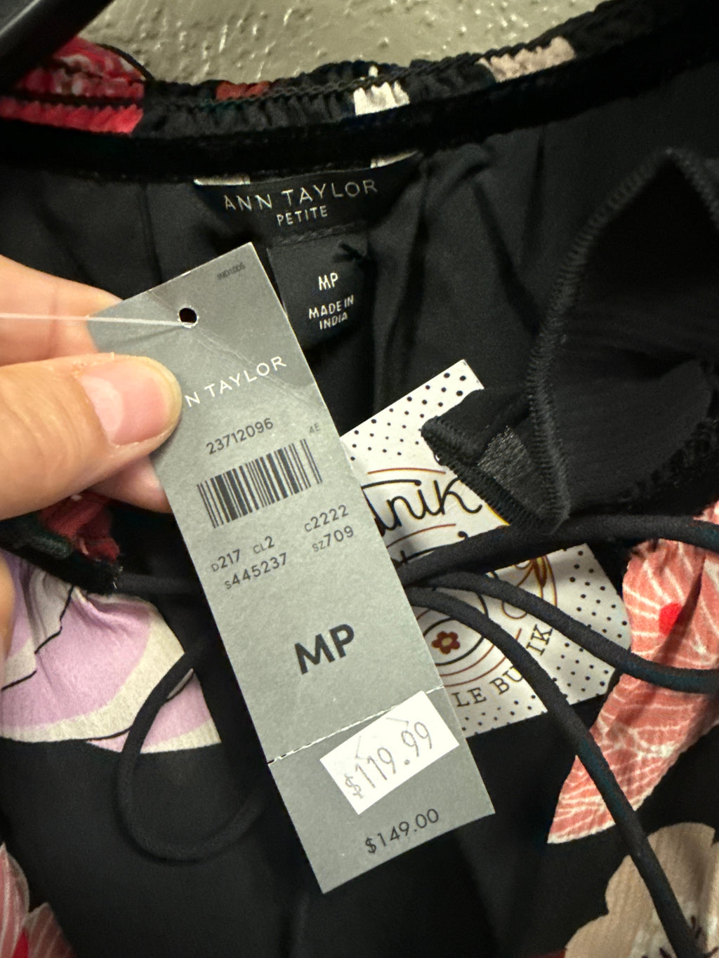 NWT Ann Taylor Floral Dress (org$149)