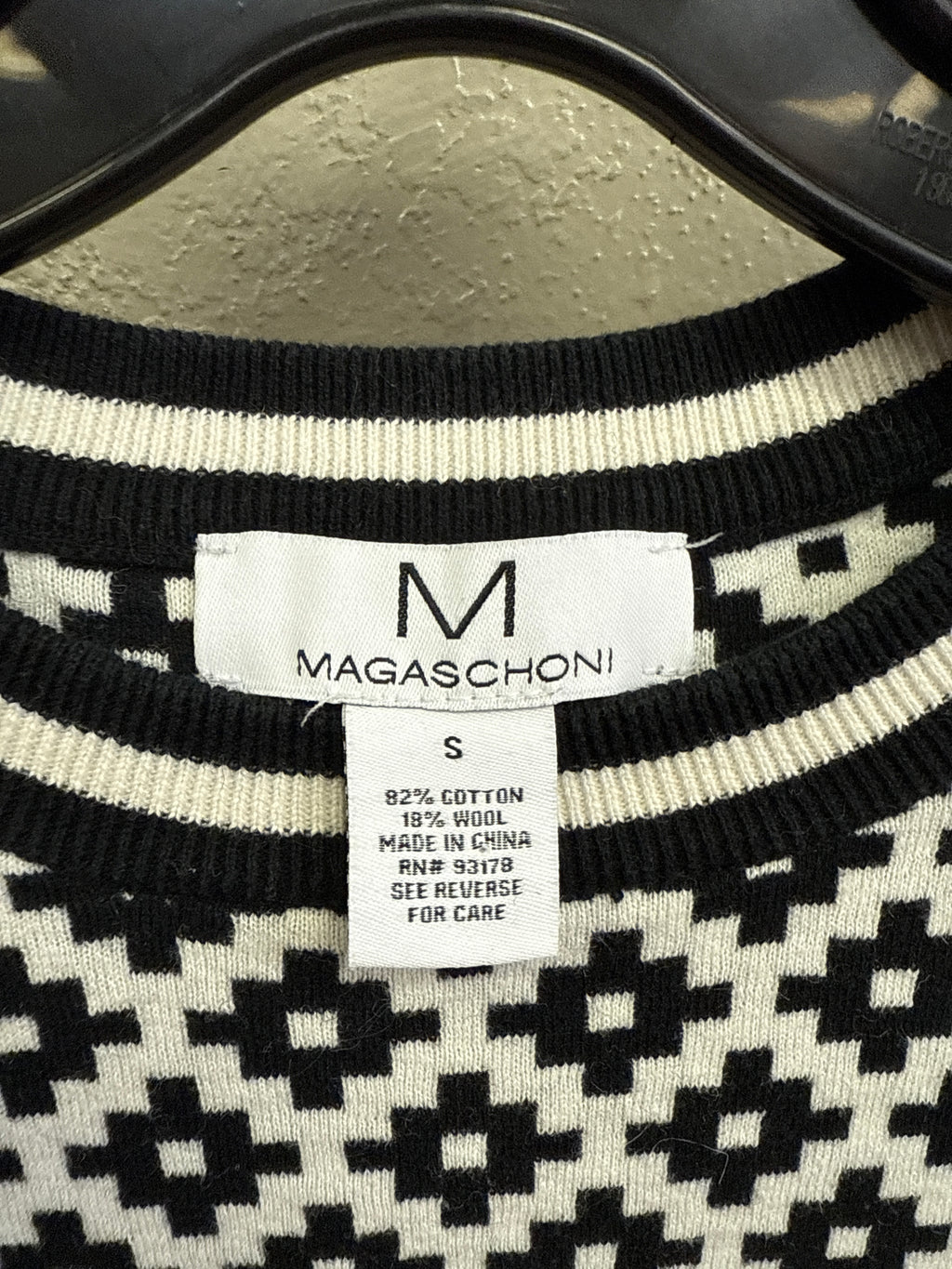 MAGASCHONI CREW NECK SWEATER (org$348)