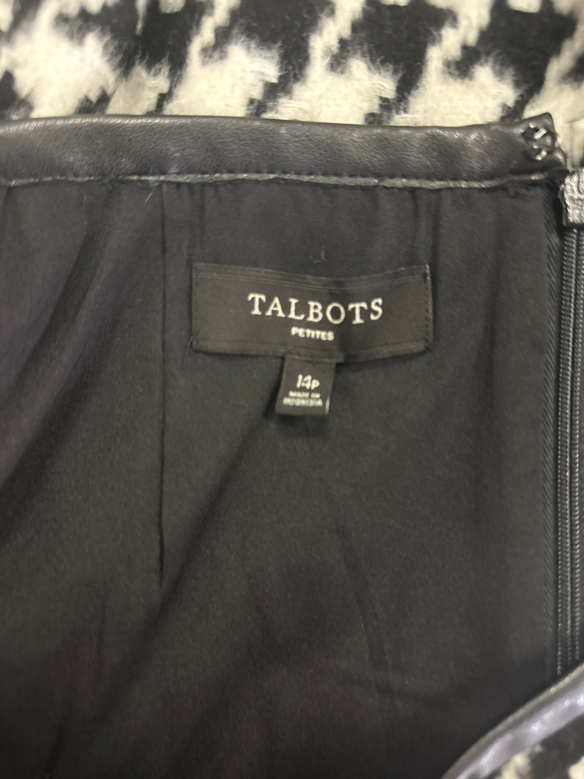 Talbots Houndstooth Pencil Skirt (org$139)
