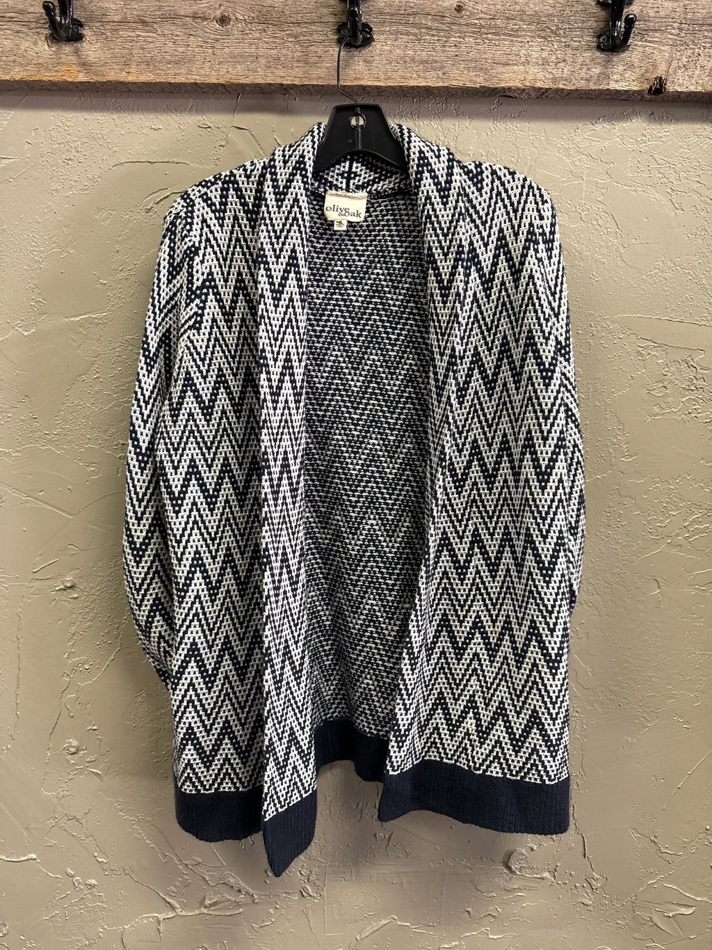 OLIVE & OAK OPEN CARDIGAN