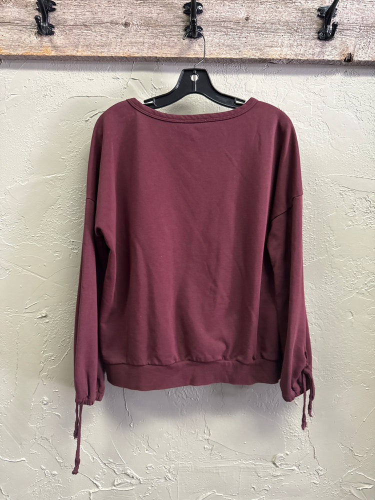 DOE & RAE WRIST DETAIL PULLOVER